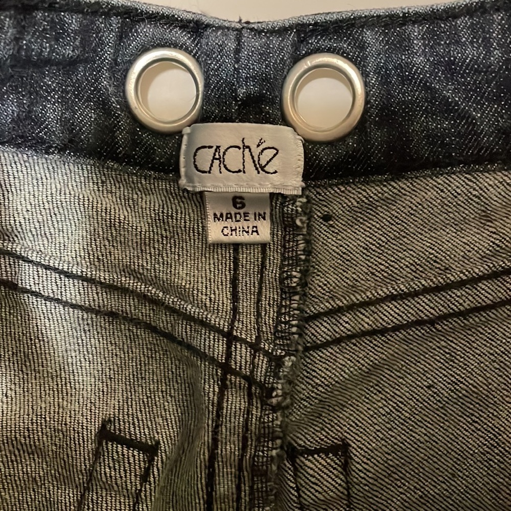 Cache capris - Picture 4 of 11